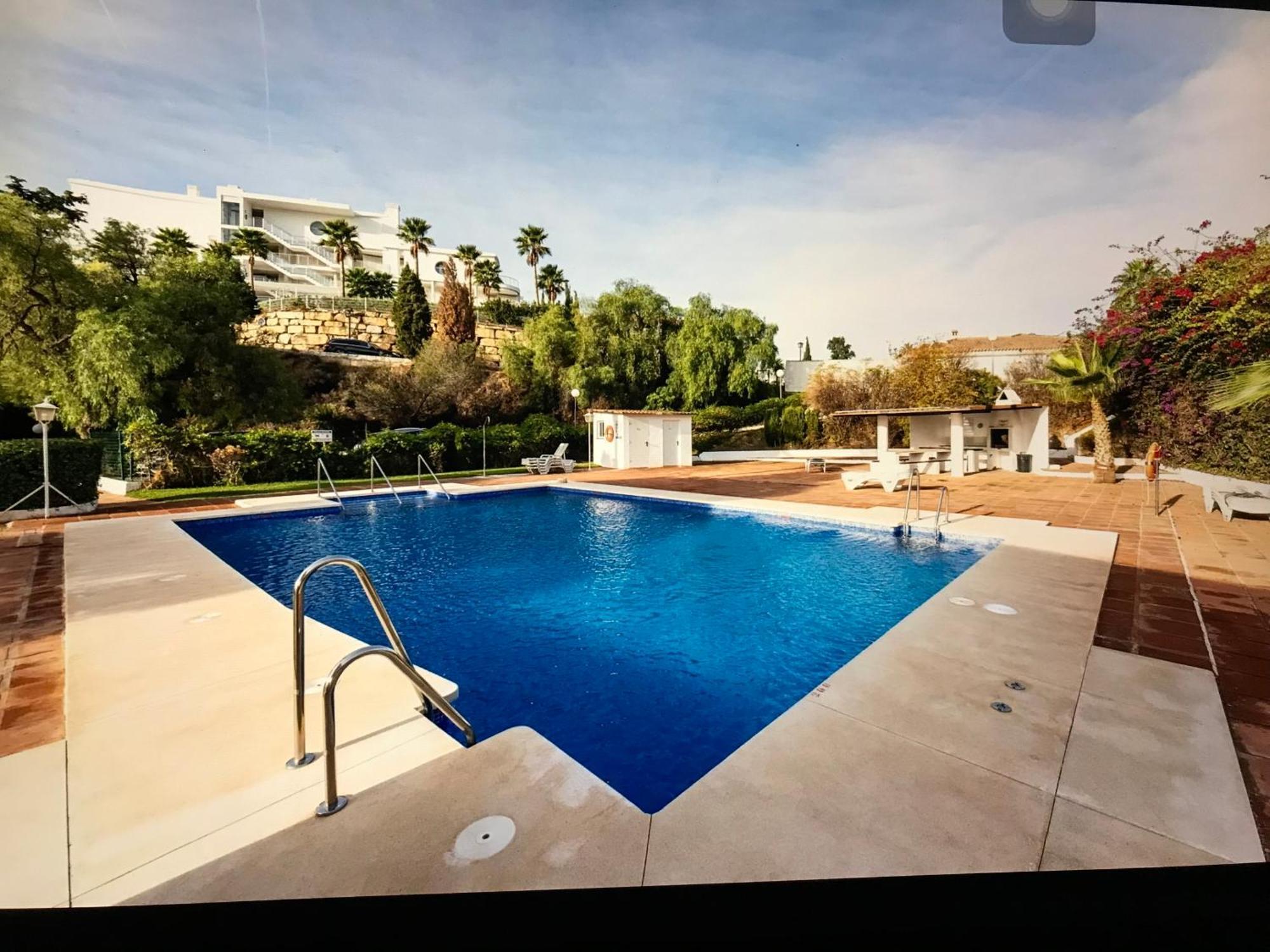 Sea View Apartment In Benalmádena Eksteriør bilde