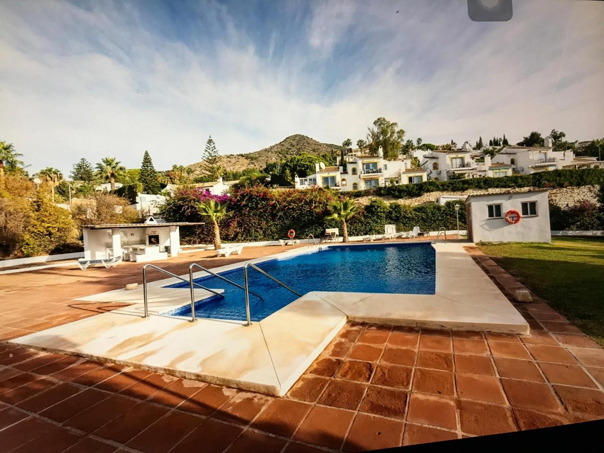 Sea View Apartment In Benalmádena Eksteriør bilde